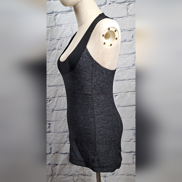 lululemon athletica Women's Tank  Top Mesh Back Black Gray Yoga Size 6 US - - Picture 6 of 13
